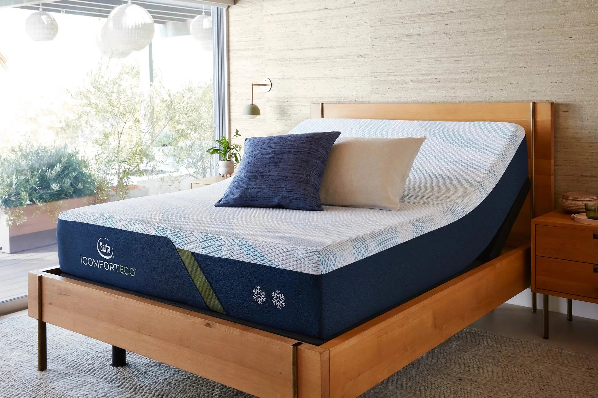 Serta iComfortECO Carbon 1.0 Mattress