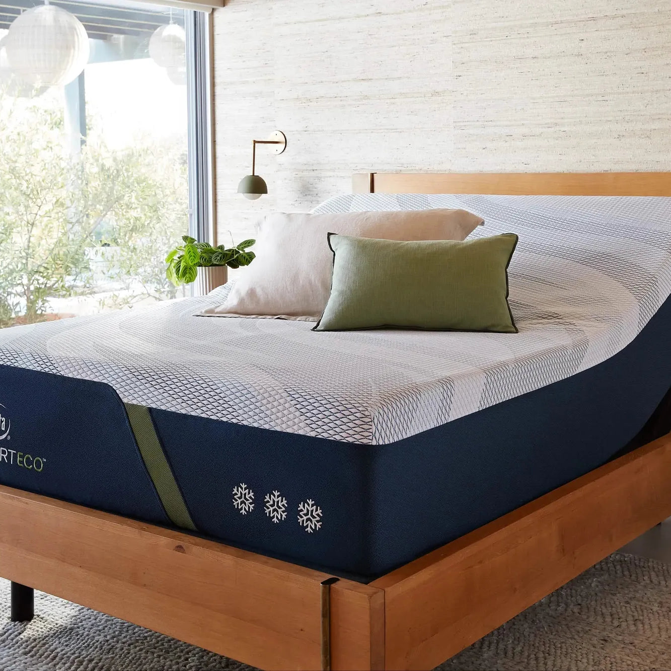 Serta iComfortECO Carbon 3.0 Firm Mattress