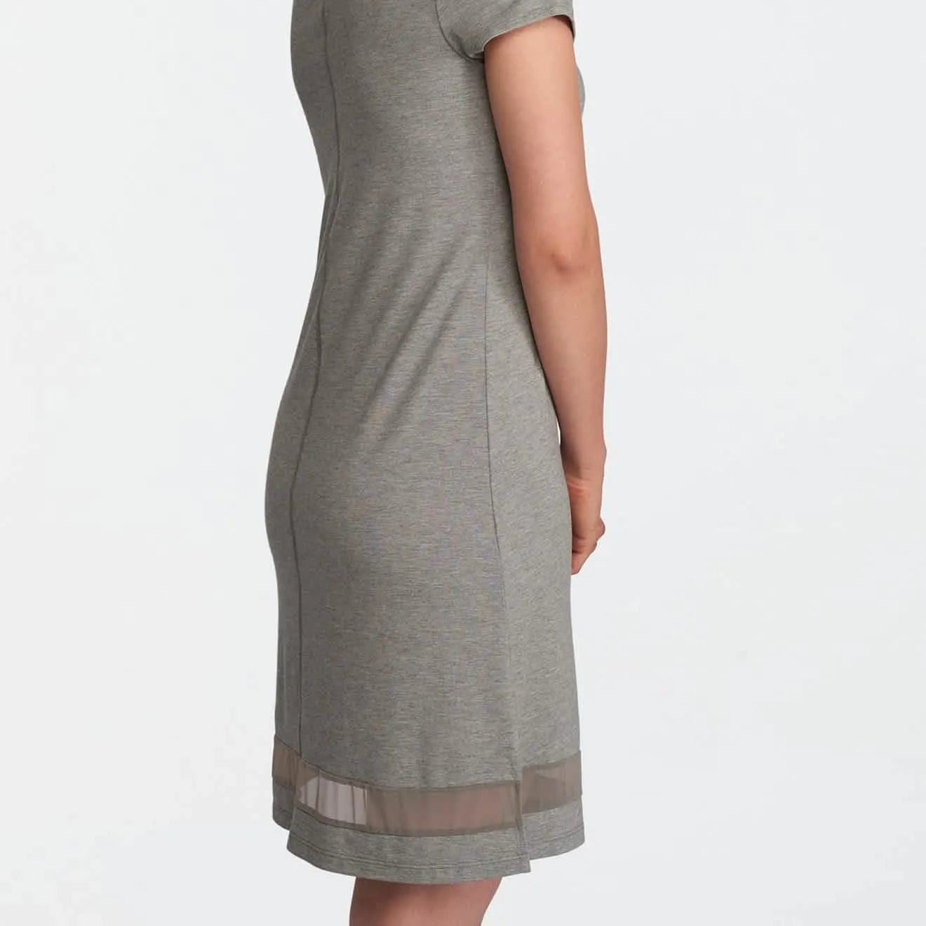 SOMÉ Gabriela Light Shadow Nightshirt