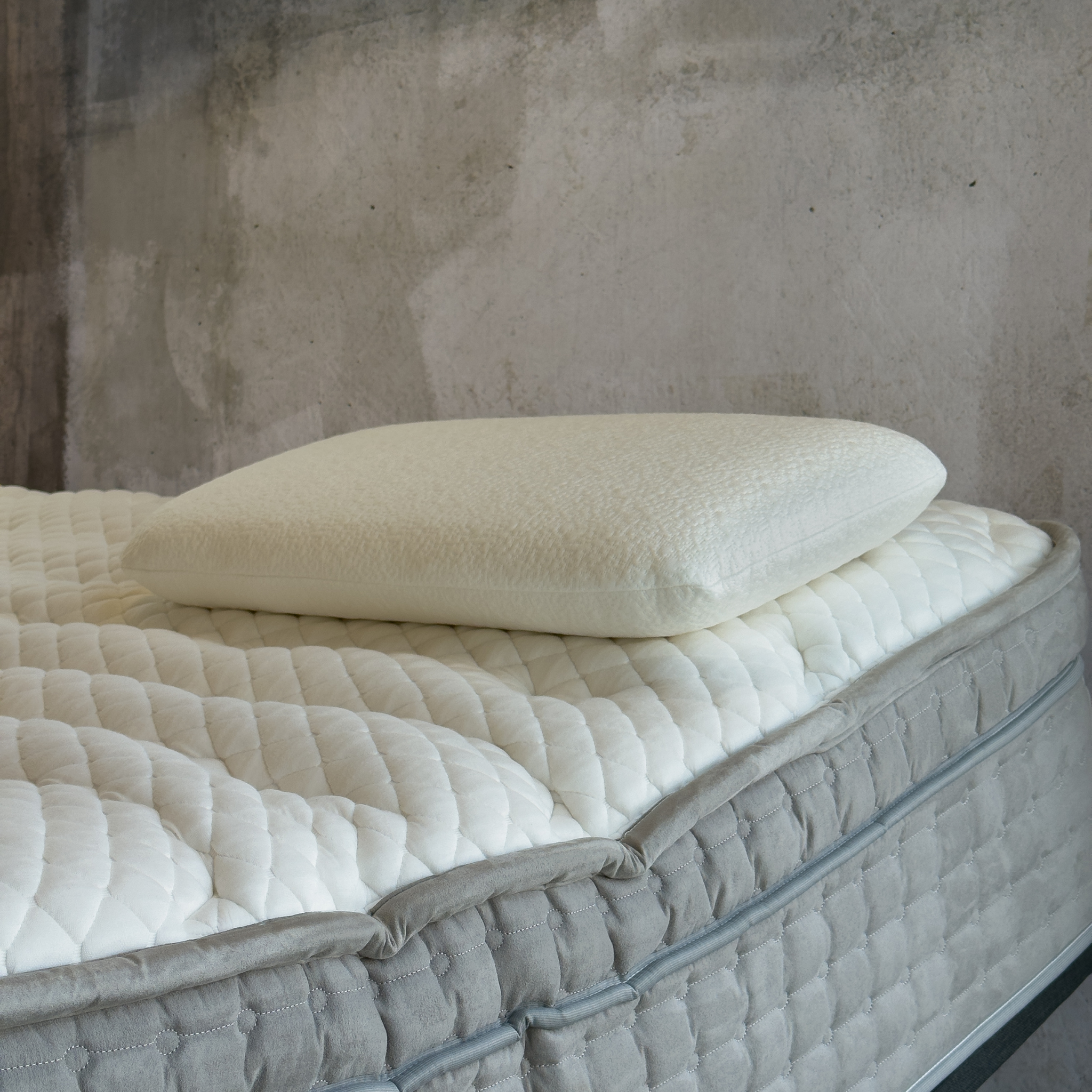 Tuul Latex Pillow at Mattress Mattress
