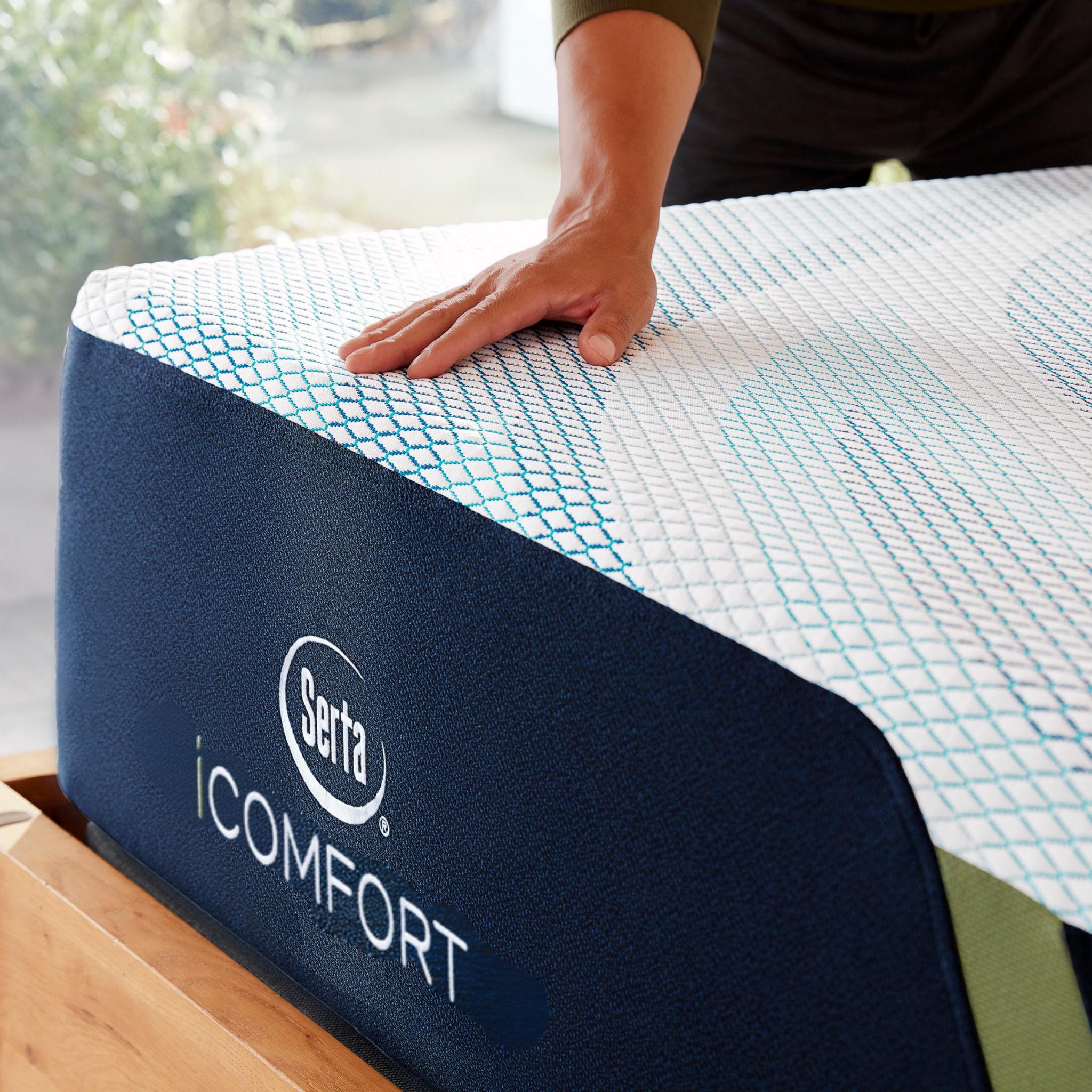Serta iComfort Carbon 3.0 Mattress on Sale at Mattress Mattress