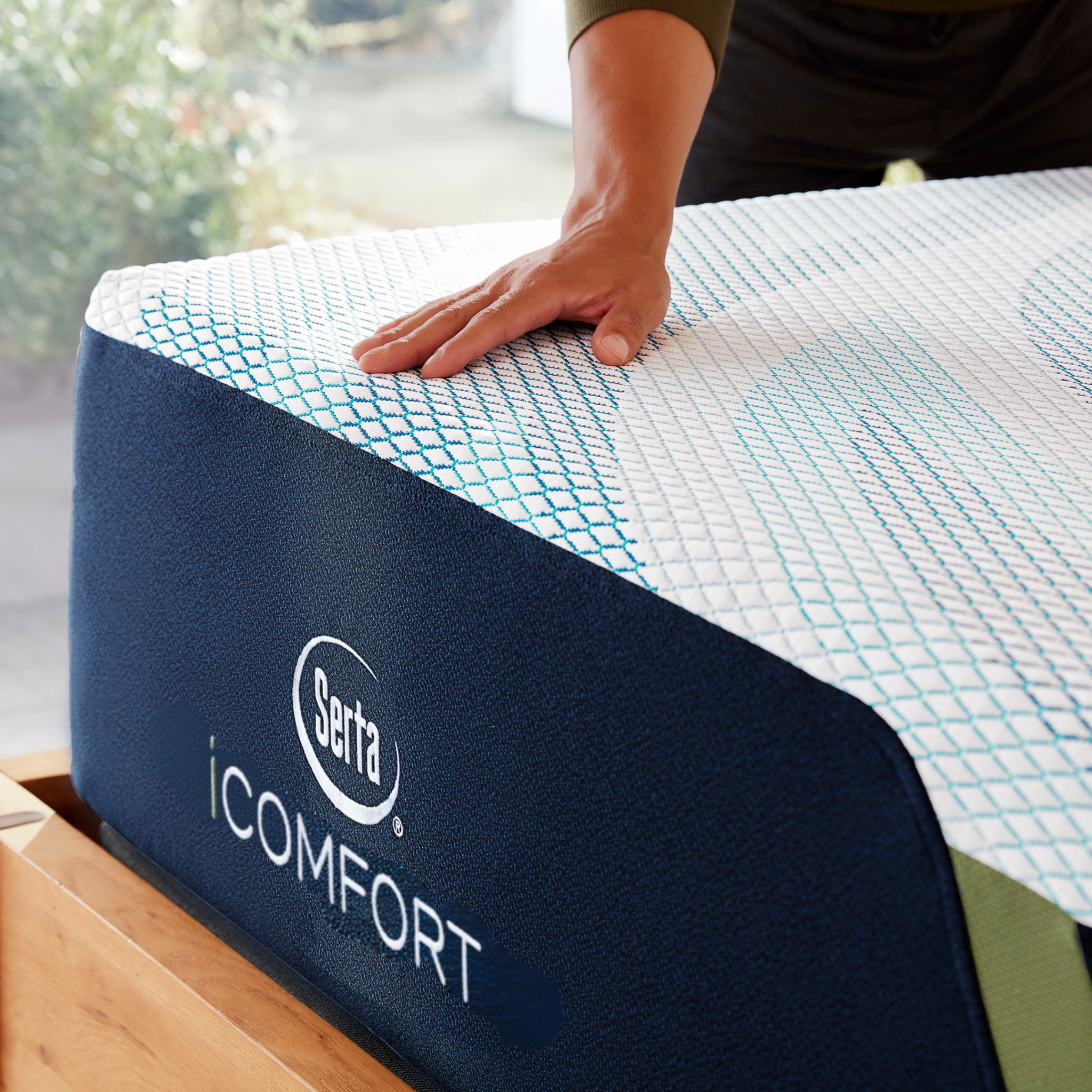 Serta iComfort Carbon 5.0 Mattress on Sale at Mattress Mattress