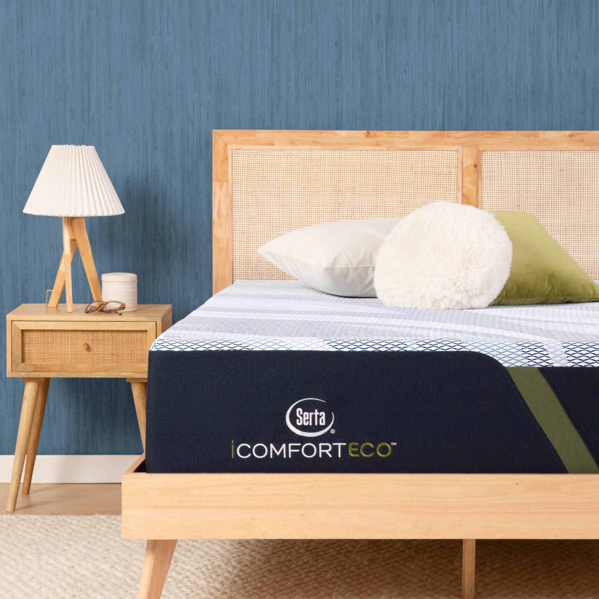 Serta iComfortECO Carbon 3.0 Firm Mattress